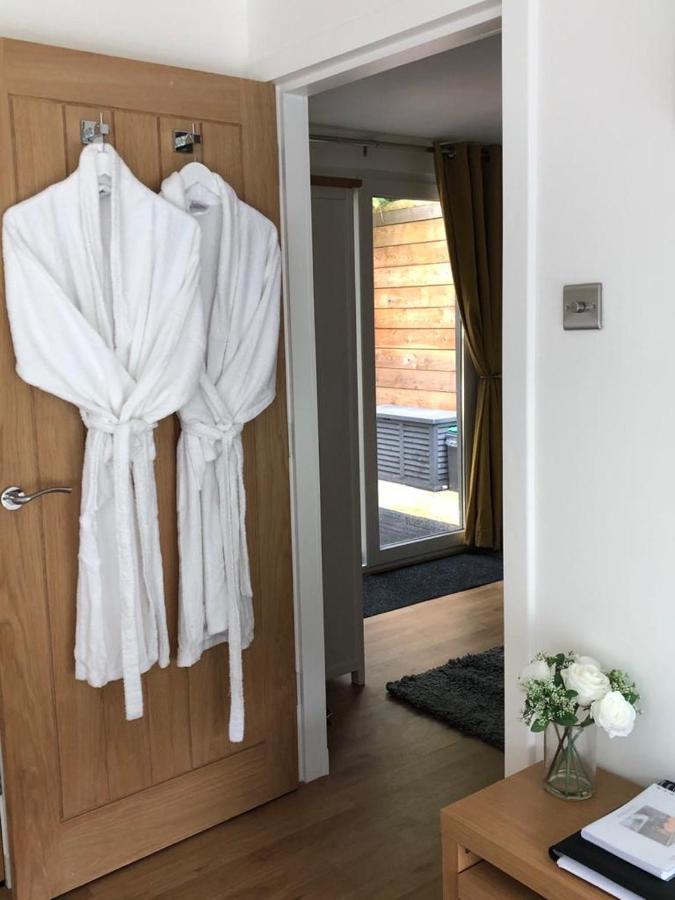 Woodlands Luxury Escape - Lodge 81 New Quay  Eksteriør bilde